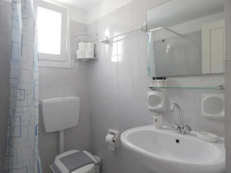Aparthotel Villa Oceania Tourlos