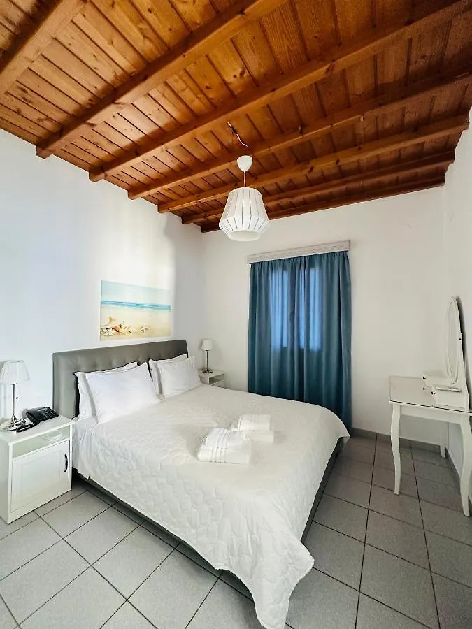 Villa Oceania Tourlos Greece